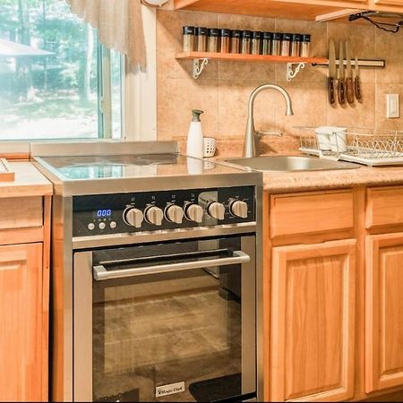 Pocono cabin, PRIVATE pool Shawnee/Camelback East Stroudsburg Esterno foto
