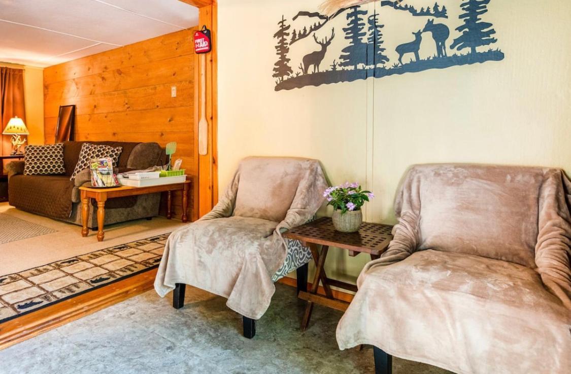 Pocono cabin, PRIVATE pool Shawnee/Camelback East Stroudsburg Esterno foto