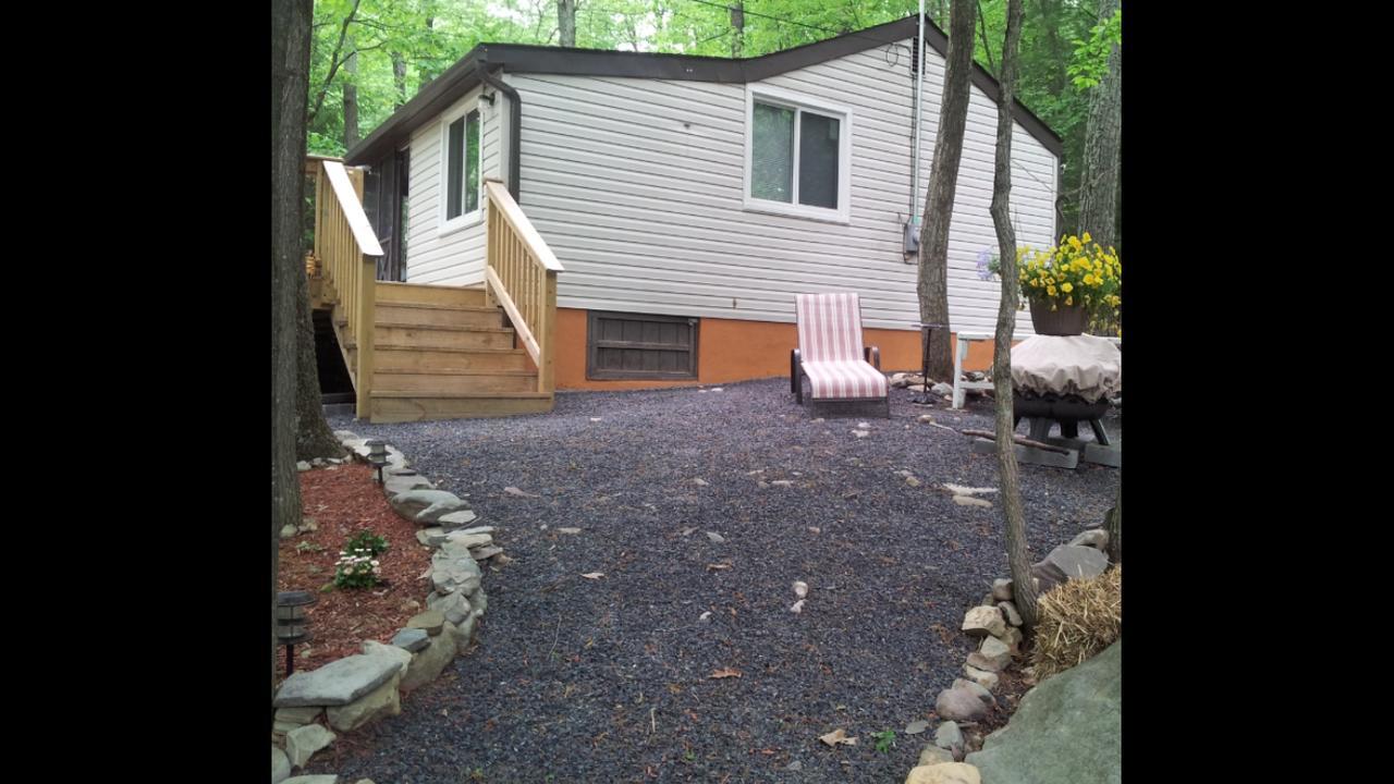 Pocono cabin, PRIVATE pool Shawnee/Camelback East Stroudsburg Esterno foto