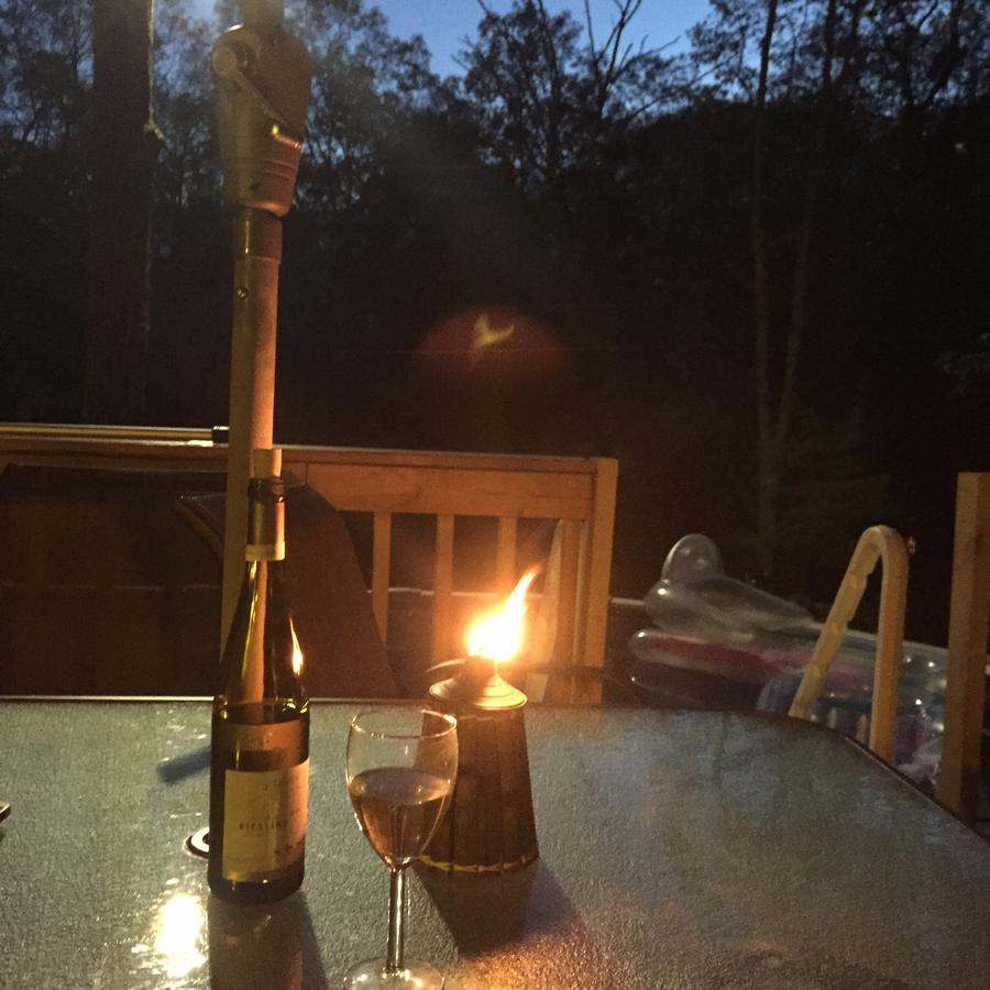 Pocono cabin, PRIVATE pool Shawnee/Camelback East Stroudsburg Esterno foto